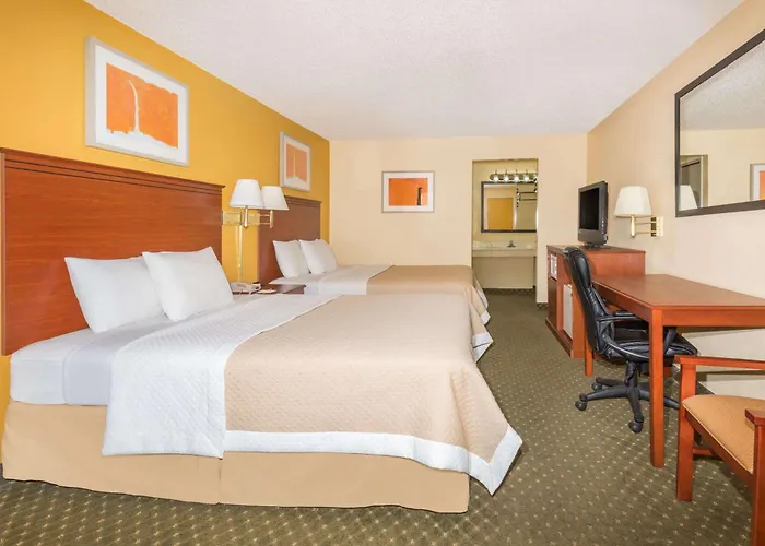 Alamo Motel 2*